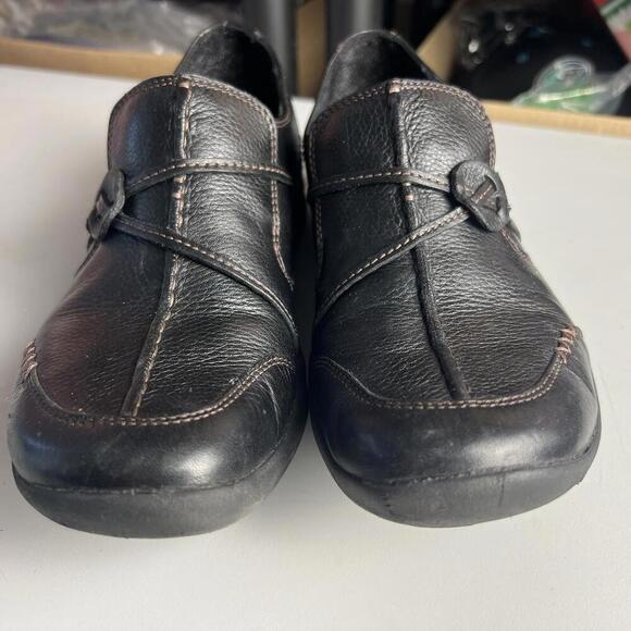 CLARKS WAVE WALK BLACK LEATHER LOAFERS CASUAL COMFORT SHOES MOCS WOMENS SZ 8 - Picture 2 of 6